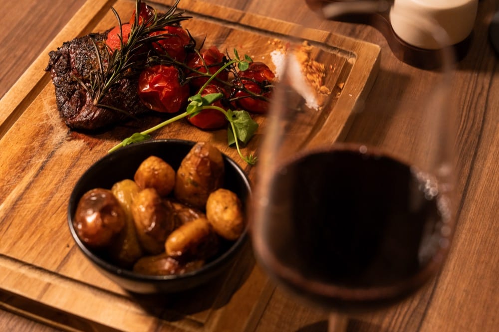 Wine & Dine